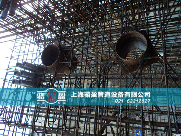 <a href=http://www.www.shuangjinlong.com target=_blank class=infotextkey>防水套管</a>和墻體之間的結(jié)合
